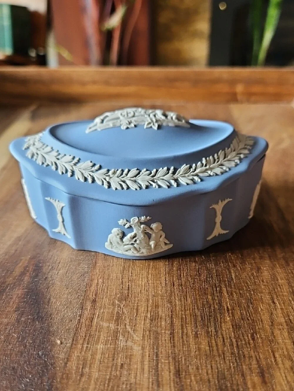 Wedgwood Jasperware Blue & White Neoclassical Long Lidded Trinket Dish Vessel